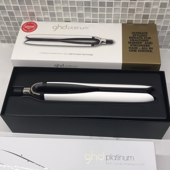 Ghd NEW Platinum+ 1-Inch Styler - Picture 2 of 3